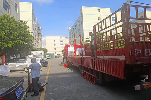  人生就是博官方网站科技-美东汇成医疗自动化装备今日交付