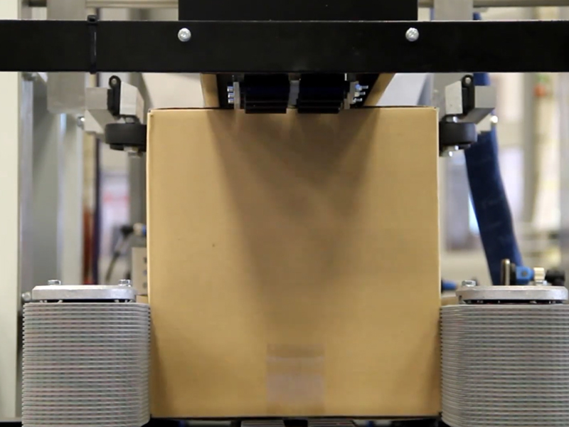 人生就是博官方网站分享自动封箱机的应用特点是什么